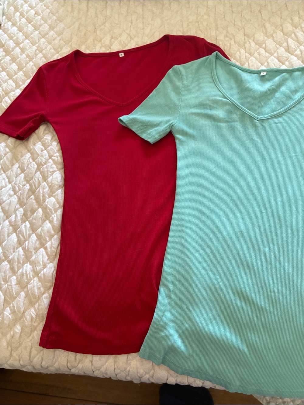 Stretch Rib V-Neck Tee Duo - Red & Mint